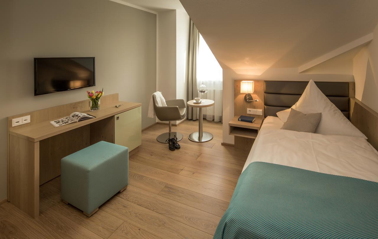 Hotel-Restaurant Distlerhof Leinburg 외부 사진