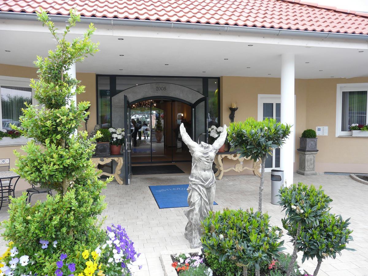 Hotel-Restaurant Distlerhof Leinburg 외부 사진